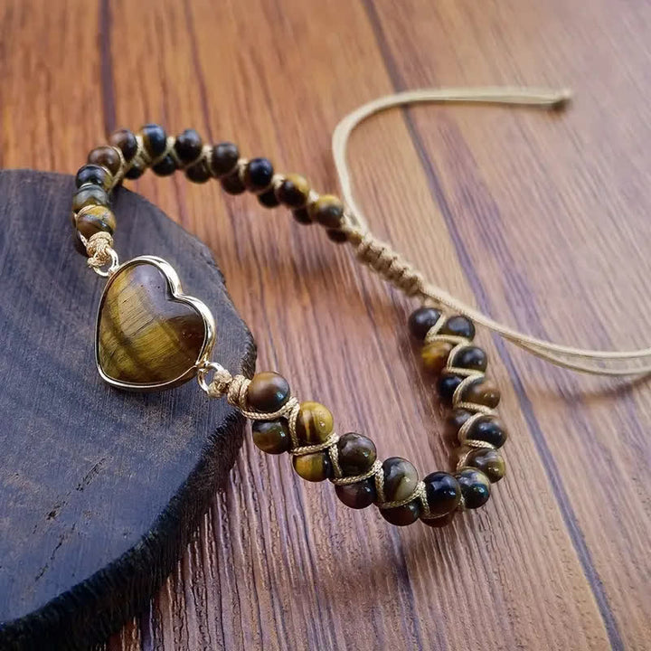 Herzförmiges, verstellbares Makramee-Armband aus Naturstein - Braun - image 11
