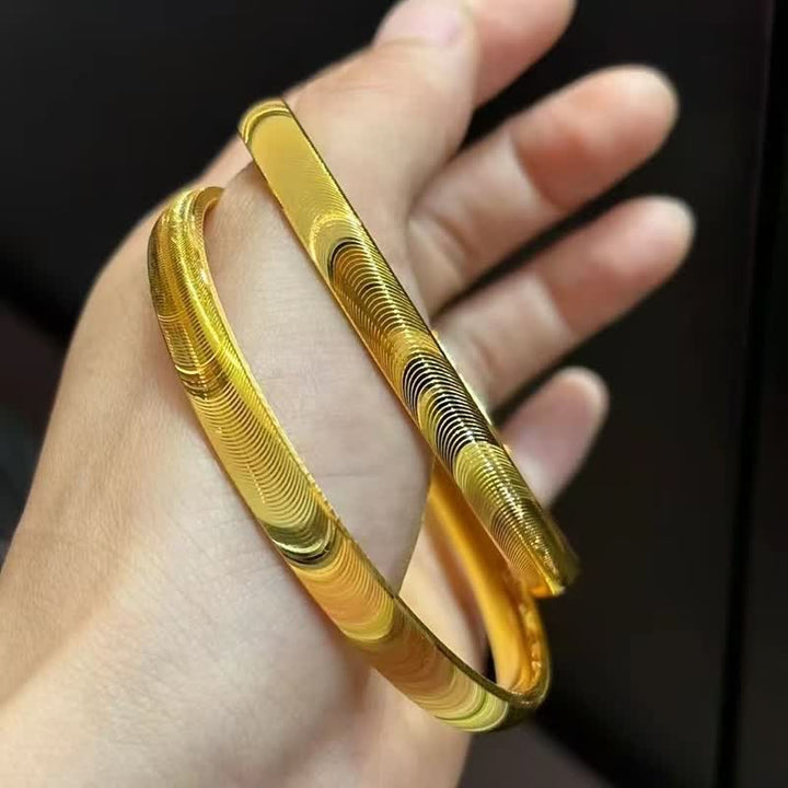 Minimalistisches, wellenförmiges, offenes Armband aus Silber - image 10