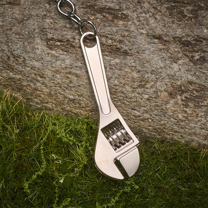 Multifunktionaler EDC-Karabiner mit Maßband, verstellbarem Schraubenschlüssel und Kompass als Schlüsselanhänger - image 7