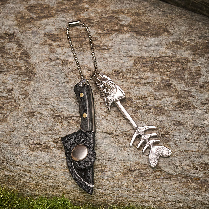 EDC-Schlüsselanhänger mit abnehmbarem Fischgrätenmotiv und Mini-Fischmesser - image 1