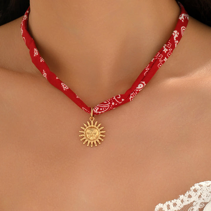 Rotes Bandana Sonnengöttin Paisley Schal Halskette - image 3
