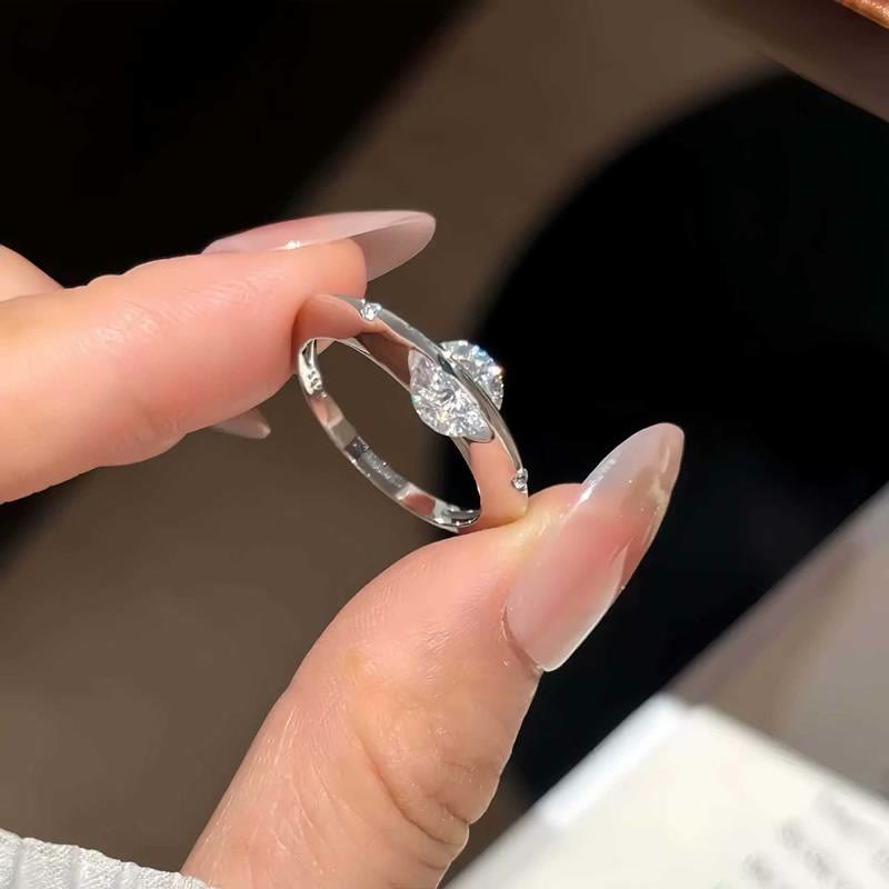 Drehbarer Sternring aus 925er Silber, zierlicher Planetenring mit drehbarem Motiv für Damen – das perfekte Geschenk für jeden Tag - Silber - US 8 - image 4