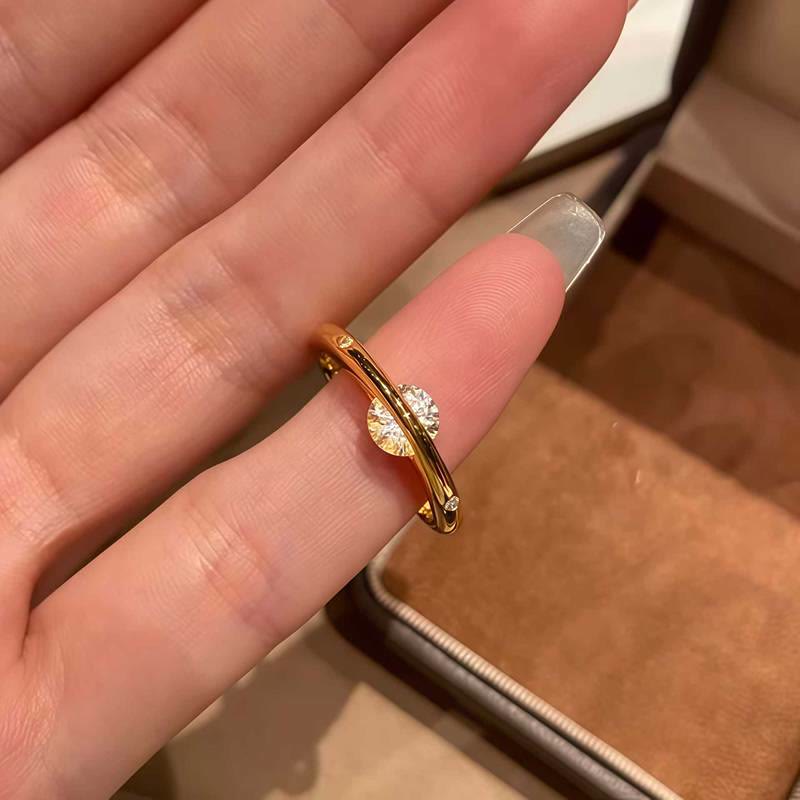 Drehbarer Sternring aus 925er Silber, zierlicher Planetenring mit drehbarem Motiv für Damen – das perfekte Geschenk für jeden Tag - Gold - US 8 - image 2