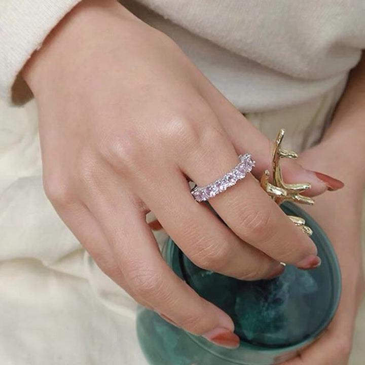 Zirkonia-Ring mit durchgehendem Band, stapelbar, mit Kristallen besetzt – perfekt für Damen und Partys - image 4
