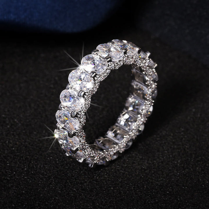 Zirkonia-Ring mit durchgehendem Band, stapelbar, mit Kristallen besetzt – perfekt für Damen und Partys - image 3