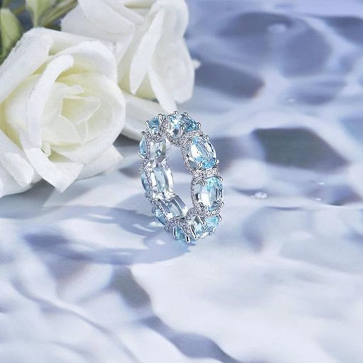 Hellblauer Kristall-Ewigkeitsring mit Pavé-Zirkonia, Stapelring für Damen - image 5