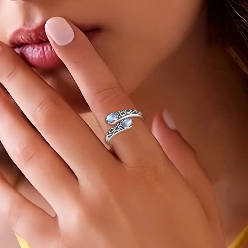 Vintage-Ring mit geschnitzten Blumen und tropfenförmigem Stein, offener, verstellbarer Ring für Damen - image 1