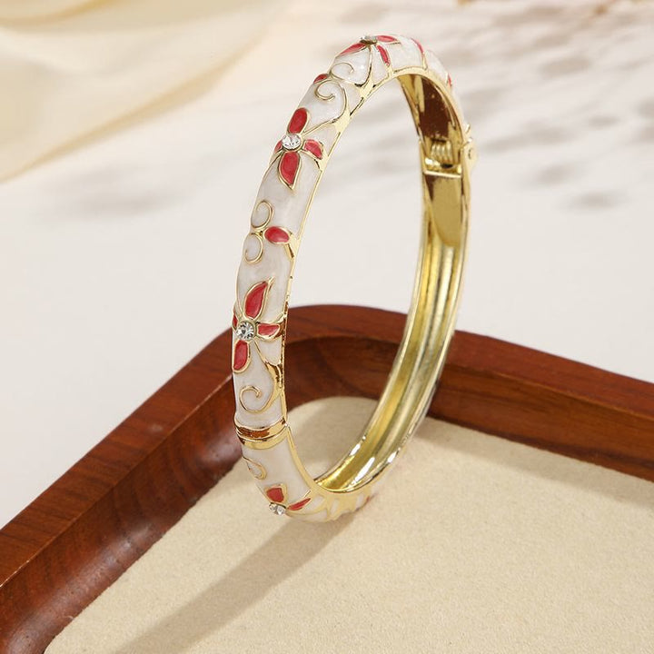Goldfarbenes Emaille-Kleeblatt-Armband, farbenfrohes Tropfenöl-Armband für Damen - Beige & Rot - image 7