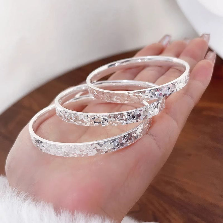Offenes, verstellbares Armband in Silberoptik mit Crushed-Ice-Textur für Damen - image 3