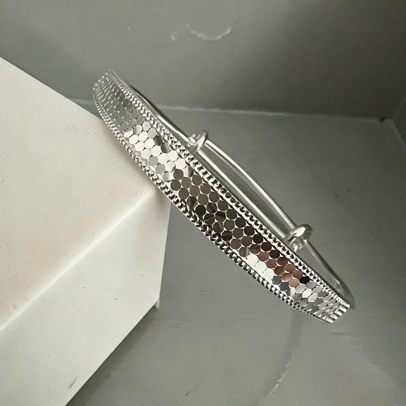 Verstellbares Armreif mit Drachenschuppenmuster, Kupferarmband mit Zug- und Druckverschluss für Damen - image 3