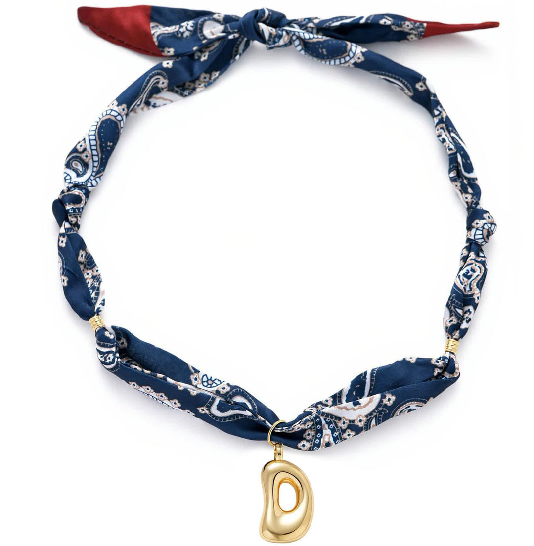 Halskette mit marineblauem Paisley-Bandana-Muster und goldenem Anhänger in Blasenform - D - image 8