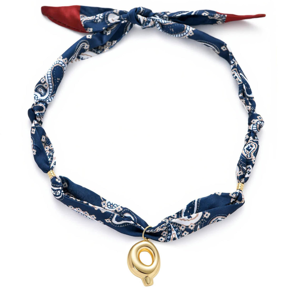 Halskette mit marineblauem Paisley-Bandana-Muster und goldenem Anhänger in Blasenform - Q - image 21