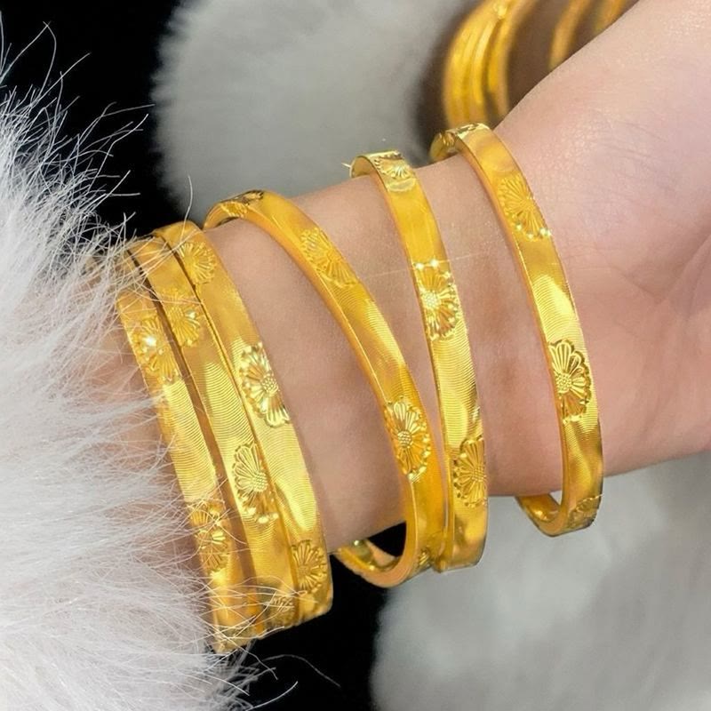 Goldfarbenes, gänseblümchenförmiges Armband mit Katzenaugen-Textur, geschlossenes Armband für Damen - image 4