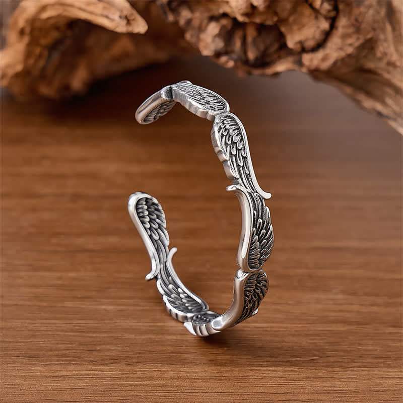 Armband mit offener Manschette und Engelsfeder im Western-Stil, inspiriert von „Fall From Heaven“. - Silber - image 0