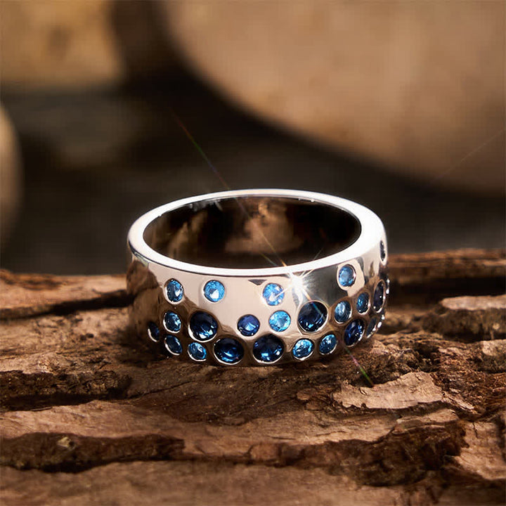 Vintage-Ring mit breitem Band und mehrfarbigen Strasssteinen - image 3