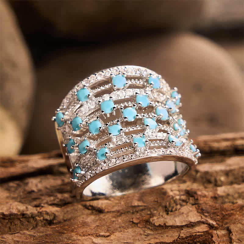 Breiter Statement-Ring für Damen mit Pavé-Zirkonia - image 3