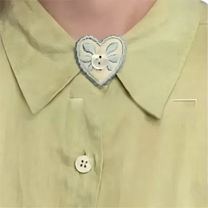 Dekorativer, herzförmiger, bestickter, abnehmbarer Accessoire-Knopfhaken - image 3