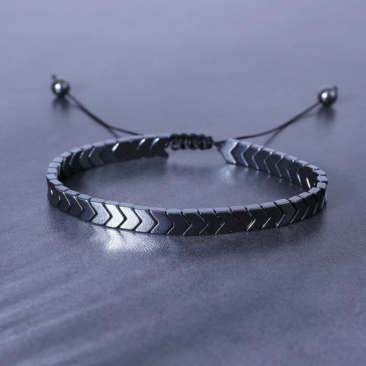 Verstellbares geflochtenes Armband aus schwarzem Hämatitperlen - Pfeil - image 0
