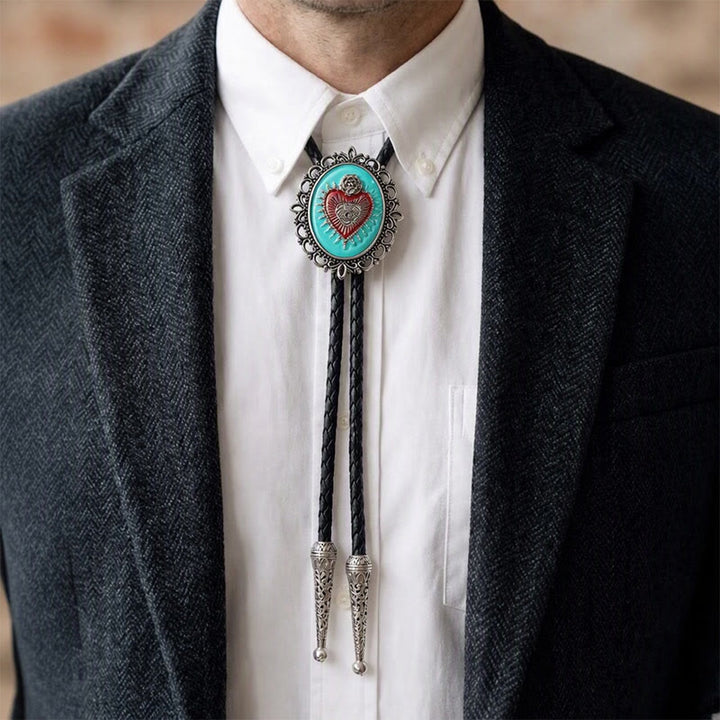 Boho-Western-Bolo-Krawatte in Blaugrün mit Emaille und Herz-Jesu-Motiv - image 1