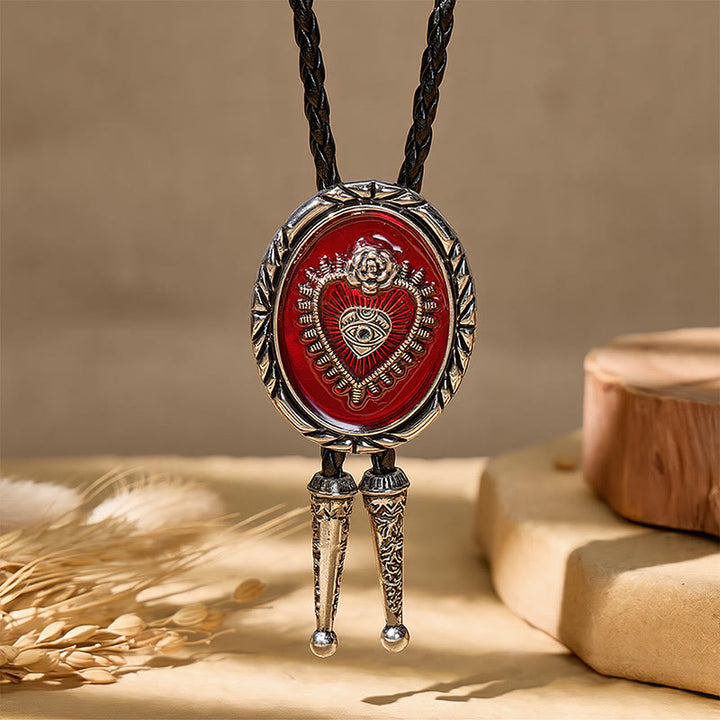 Western Vintage Bolo-Krawatte mit rotem Herz-Relief - image 6