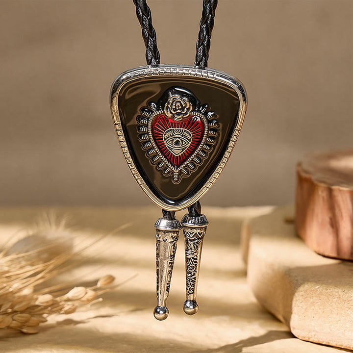 Gothic Western Bolo-Krawatte mit schwarzem Emaille-Motiv und Herz-Sakral-Motiv - image 2
