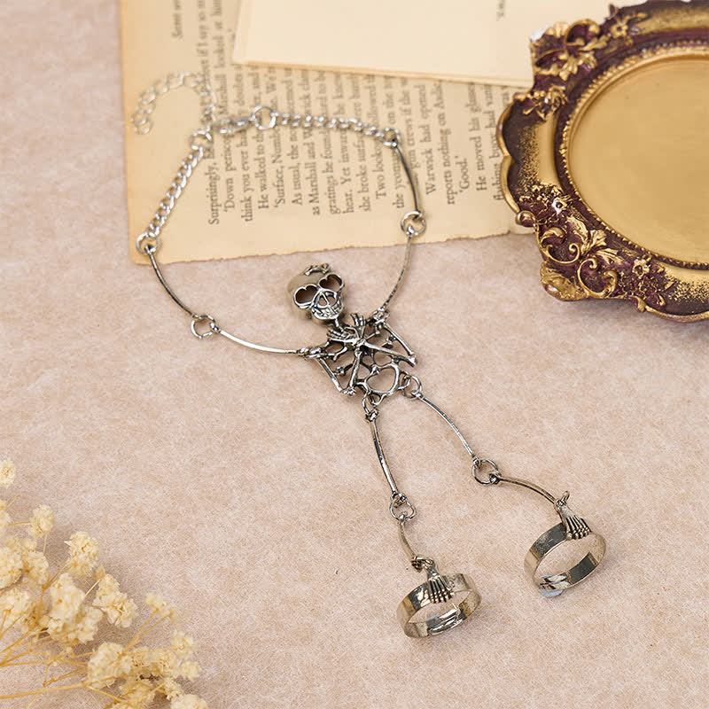 Halloween-Armband mit Skeletthand und Ringen - image 3