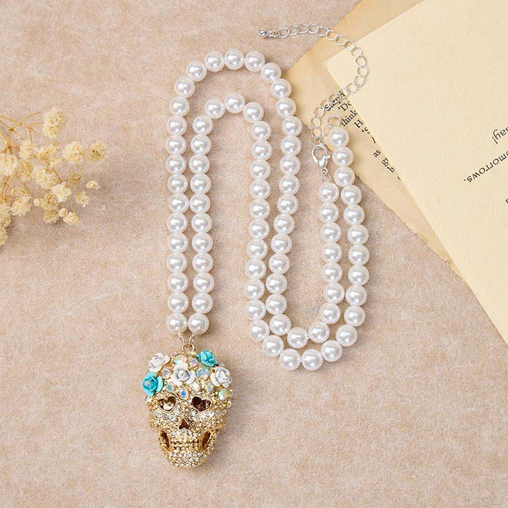 Perlenkette mit floralem Kristall-Strass-Zuckerschädel-Motiv - image 2