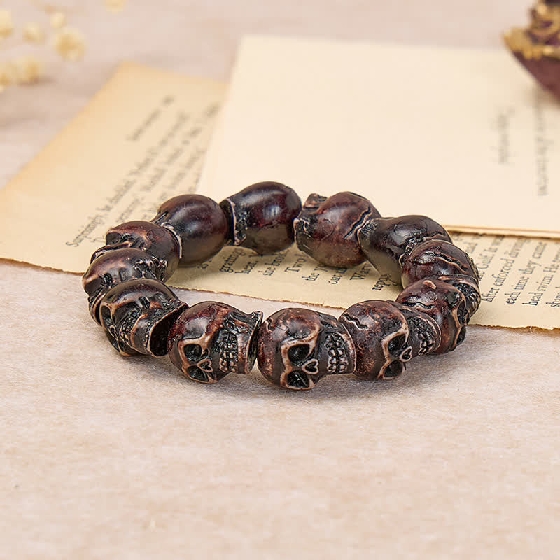 Punk-Armband mit geschnitztem Totenkopf aus Harzperlen - Schwarz - image 8