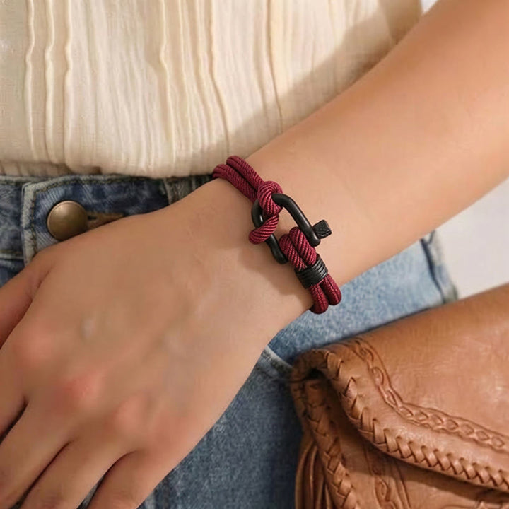 Minimalistisches Armband aus schwarzem Edelstahl mit U-Verschluss im Mailänder Stil - image 2