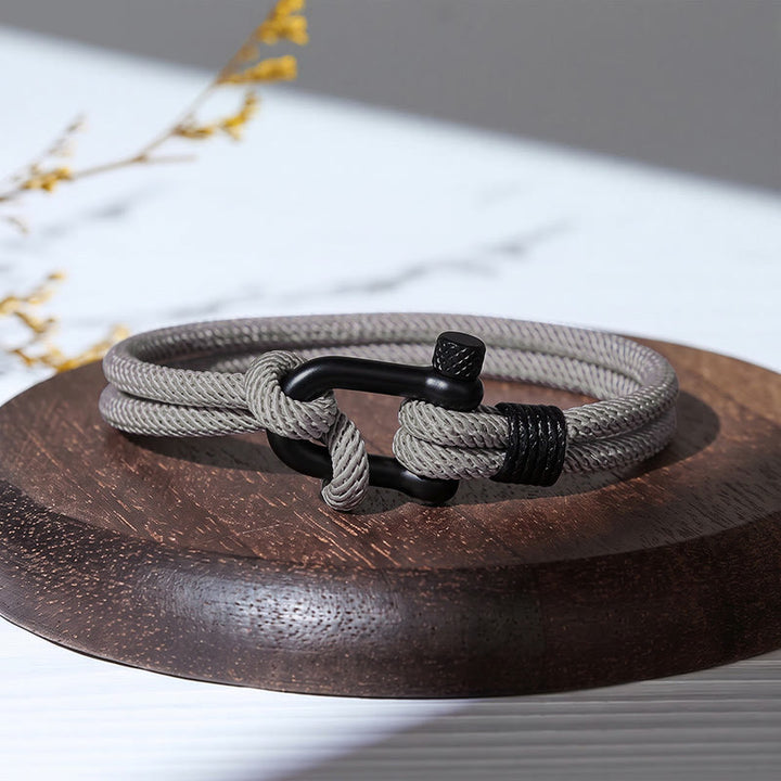Minimalistisches Armband aus schwarzem Edelstahl mit U-Verschluss im Mailänder Stil - Dunkelgrau - image 5