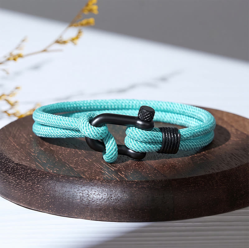 Minimalistisches Armband aus schwarzem Edelstahl mit U-Verschluss im Mailänder Stil - Himmelblau - image 11