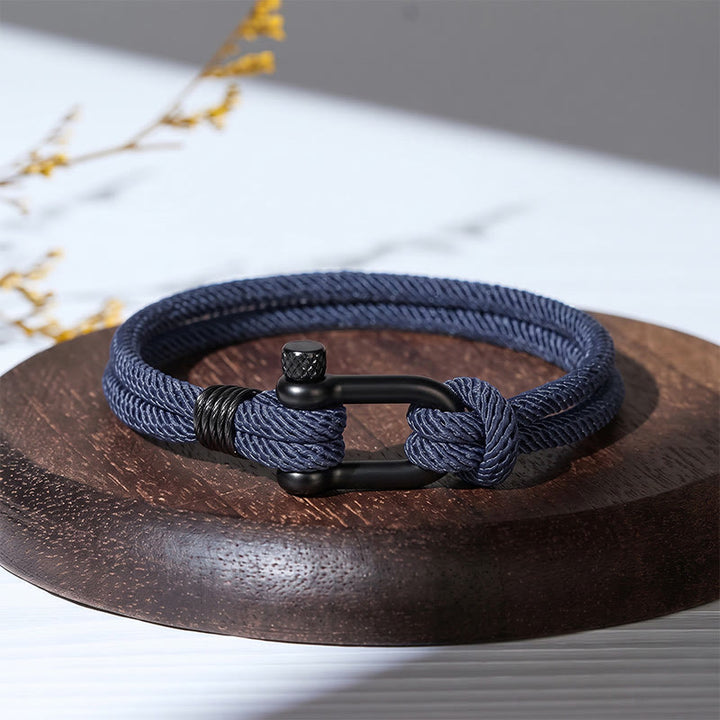 Minimalistisches Armband aus schwarzem Edelstahl mit U-Verschluss im Mailänder Stil - Marineblau - image 12