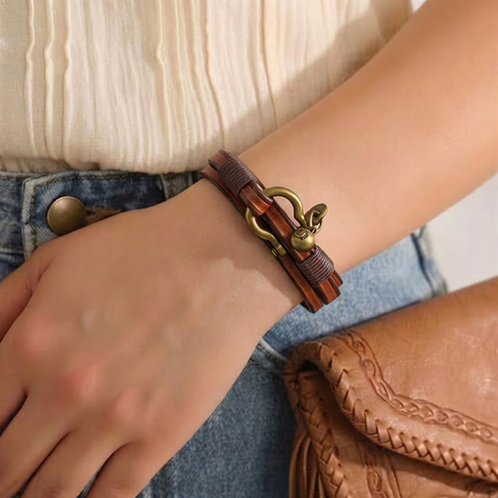 Vintage Herrenarmband aus Leder mit zweifacher Wicklung und Hufeisenverschluss - image 2