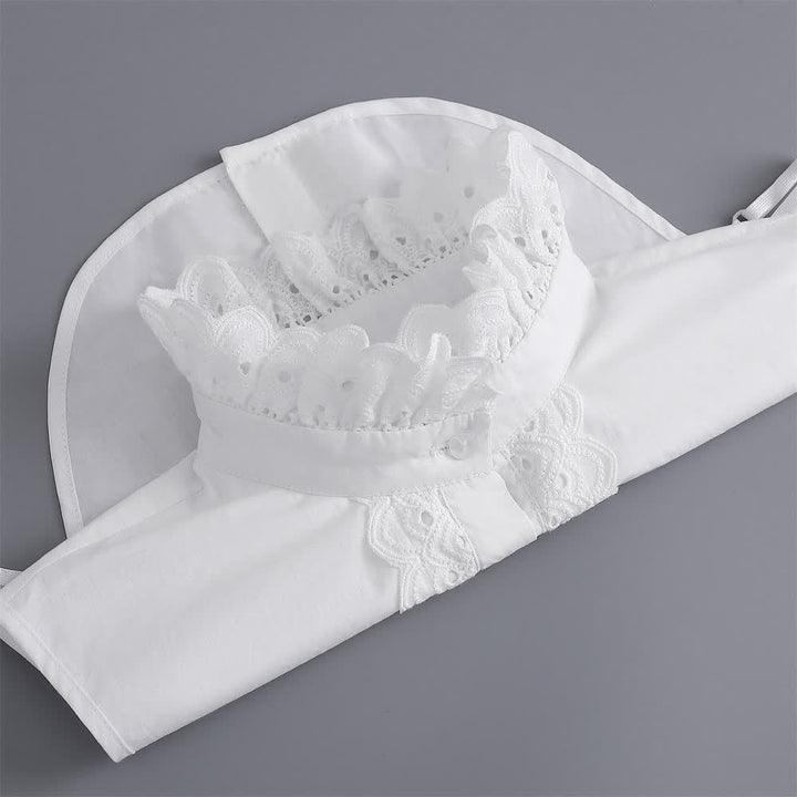Damen-Kleid mit weißem Lochspitzenkragen, Rüschen und abnehmbarem Stehkragen - image 7
