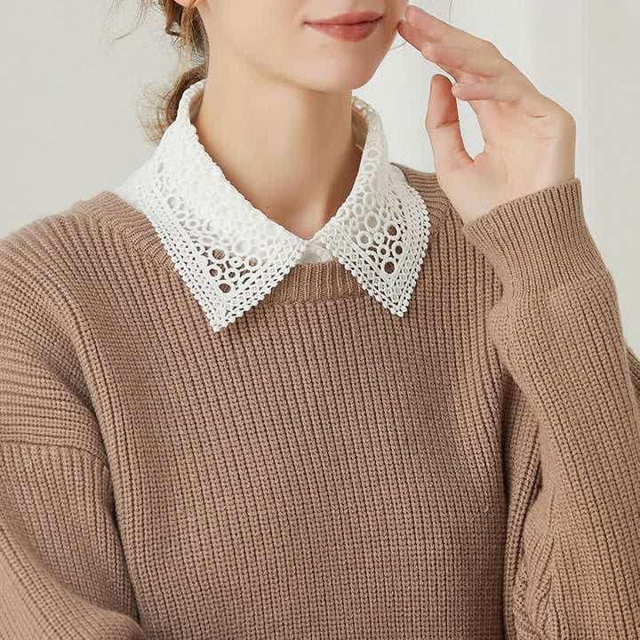 Klassische Lagenlooks mit Lochspitze, Preppy-Stil, Accessoire mit angedeutetem Kragen - image 0