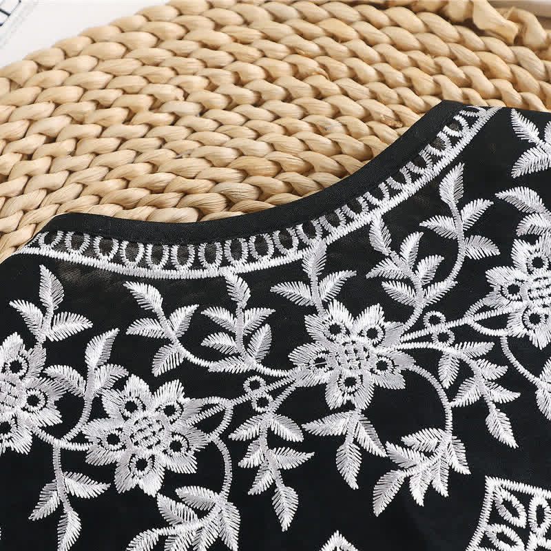 Vintage-Schal mit Blumenstickerei und angedeutetem Kragen für Damen – Cape - image 4