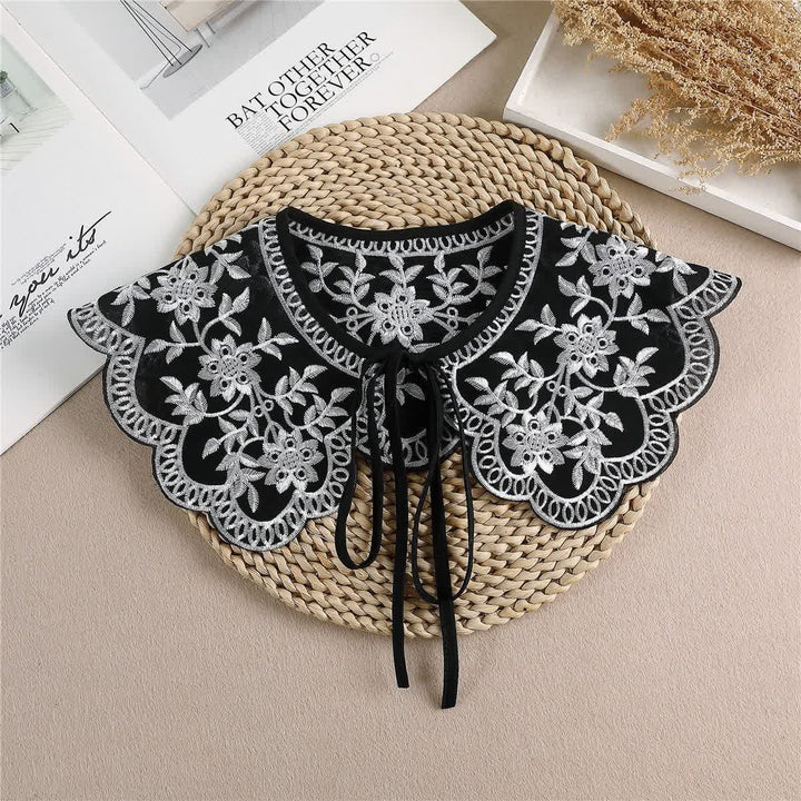 Vintage-Schal mit Blumenstickerei und angedeutetem Kragen für Damen – Cape - Schwarz - Einheitsgröße - image 1