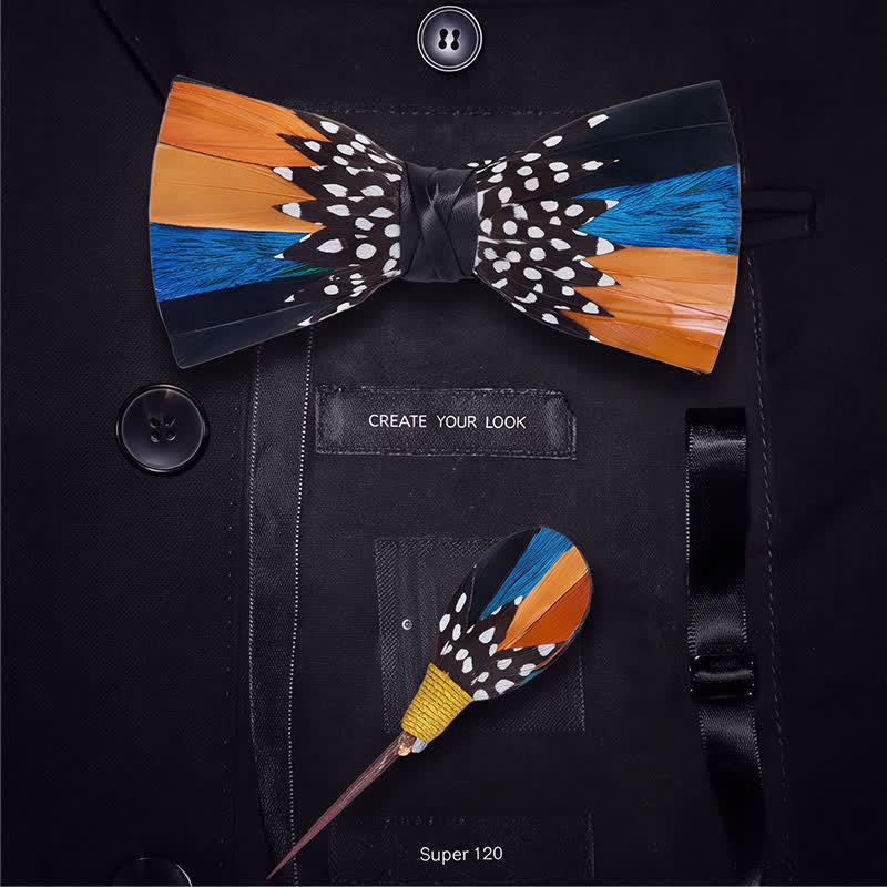 Fliege mit orange-blauen Savannenflecken und Polka-Dots sowie Anstecknadel - image 5
