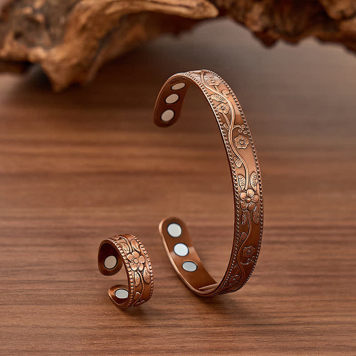 Vintage-Set aus magnetischem Armband und Ring mit floralem Prägemuster - Rotbronze - image 0