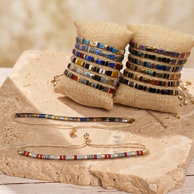 Minimalistisches, mehrfarbiges, verstellbares Armband aus Tila-Perlen - image 7