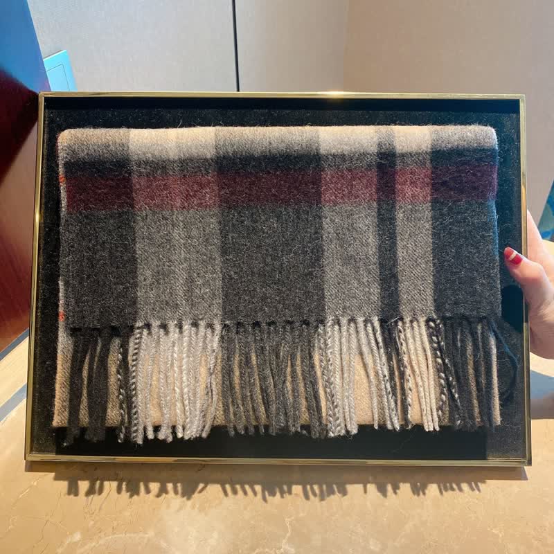 Unisex-Schal aus Lammfell im Edinburgh-Karo-Design, groß und warm - image 27