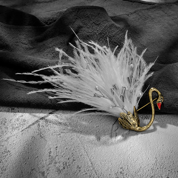 Frauen Schwarz / Weiß Schwan Plüschfeder Brosche