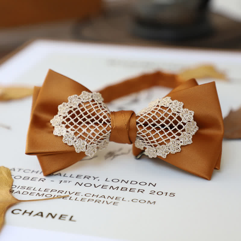 Elegante Blumen-Spitzen-Fliege für Herren