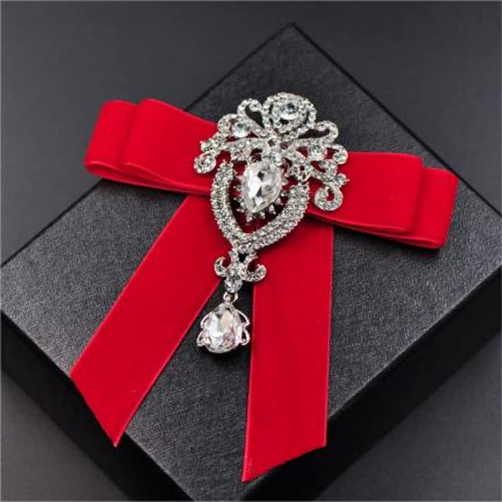 2er Set Royal Strass Brosche Samt Fliege