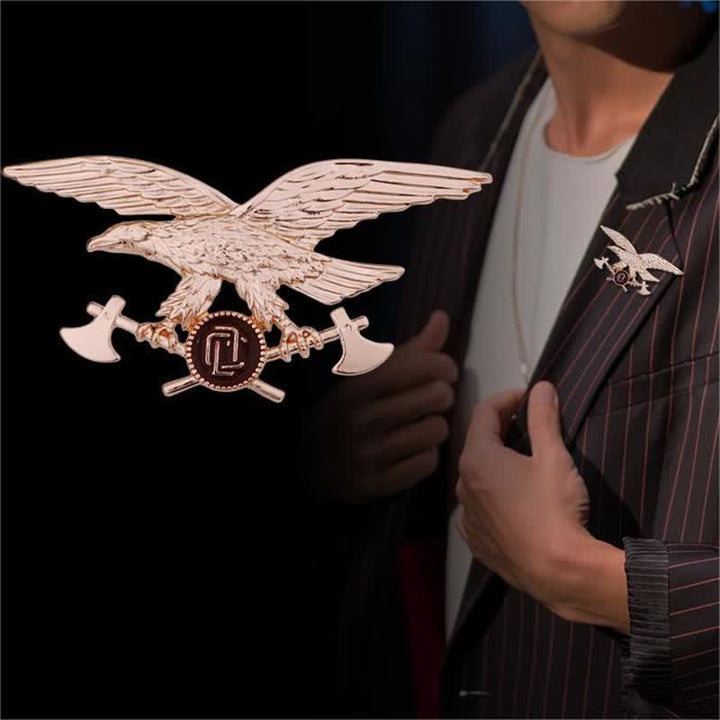 Männer Retro-Adler-Axt-Brosche