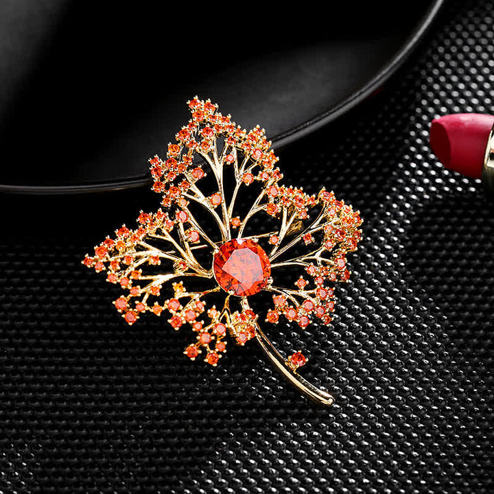Frauen Elegante Herbst-Ahorn-Brosche
