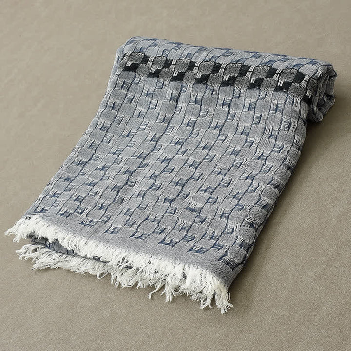 Einzigartiger Knitterkaro-Quasten-Schal für Männer