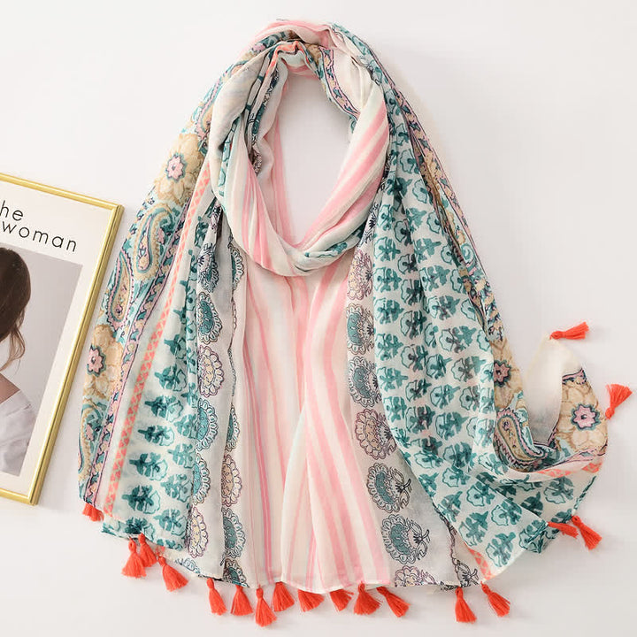 Dünner, hübscher Schal mit Schmetterlings- und Blumenmuster und Quasten für Frauen