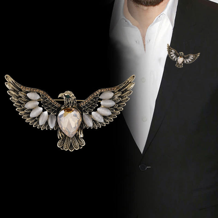 Fliegender Falkengemmen-Brosche für Herren