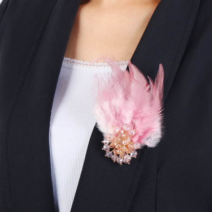 Luxuriöse Frauen-Kristallzweig-Schneeflocken-Feder-Brosche